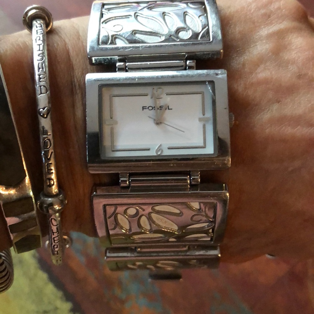Gorgeous Fossil bracelet watch